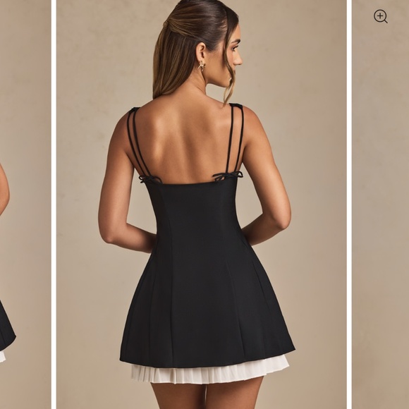 Pleated A-Line mini dress - Picture 3 of 3